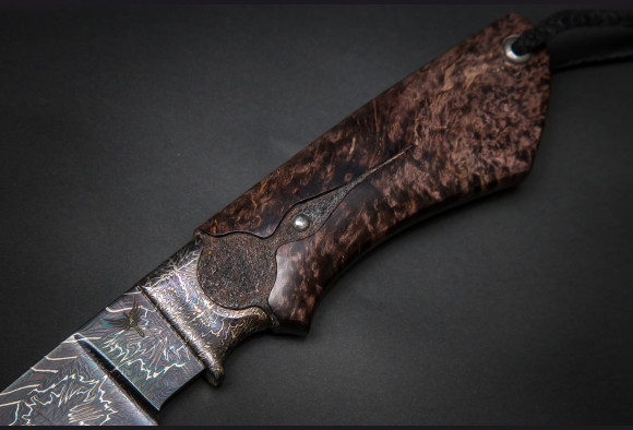 Авторский нож Росомаха <span>(мозаичный дамаск с никелем тонированный, больстер мозайка, стабилизированная карельская береза)</span>