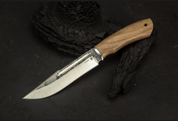 Нож Аллигатор <span>(х12мф, орех)</span>