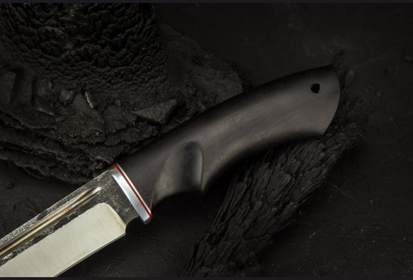 Нож Аллигатор <span>(х12мф, черный граб выемка под палец)</span>