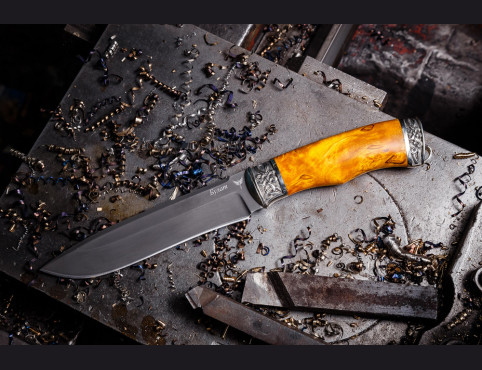 Нож Хищник 2 (булат, стабилизированная карельская береза, литье мельхиор)