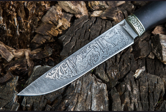 Нож Охотник 2 <span>(дамаск 1200 слоев, мореный граб, литье мельхиор, художественное оформление клинка)</span>