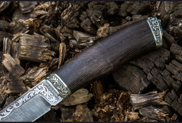 Нож Егерь <span>(дамаск 1200 слоев, венге, литье мельхиор, художественное оформление клинка)</span>