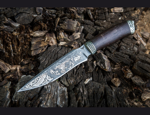 Нож Хищник (дамаск 1200 слоев, венге, литье мельхиор, художественное оформление клинка)