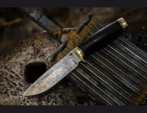 Нож Варан (дамаск 1200 слоев, мореный граб, мельхиор) 