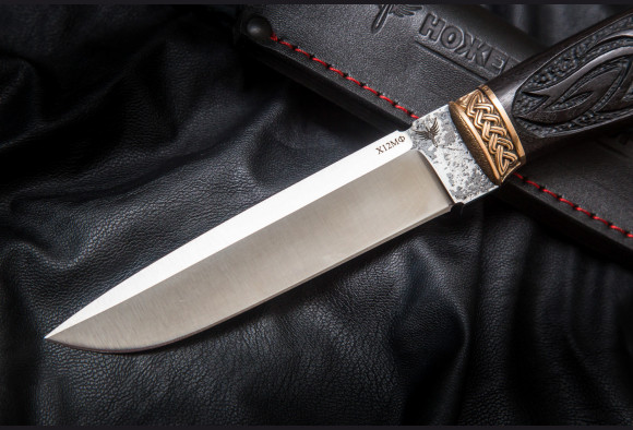 Нож Клык <span>(х12мф, мореный граб, литьё бронза, ручная резьба по дереву)</span>
