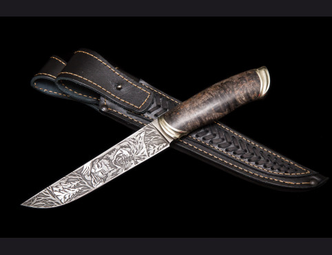 Нож Шаман(х12мф,гравировка премиум,стабилизированная карельская береза )