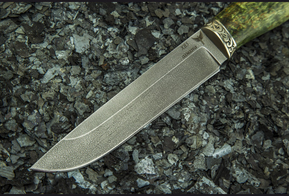 Нож Охотник <span>(ХВ5-АЛМАЗКА,стабилизированная карельская береза,литье мельхиор)</span>