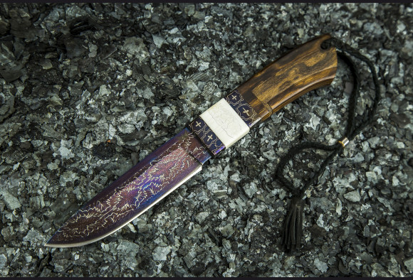 Нож Лань <span>(мозаичный дамаск с никелем тонированный, больстер мозайка , кость моржа, дерево айронвуд)</span>