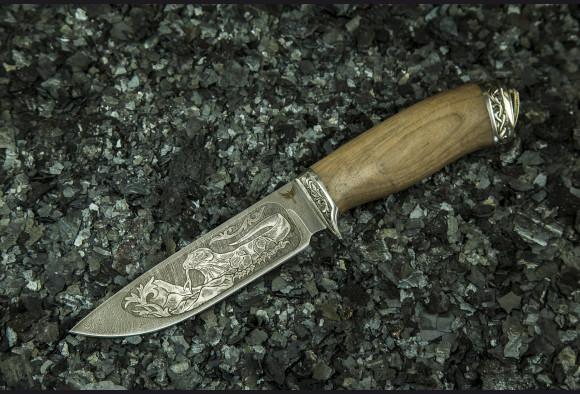 Нож Варан <span>(дамаск 1200 слоев, корень ореха, литье мельхиор, художественное оформление клинка)</span>