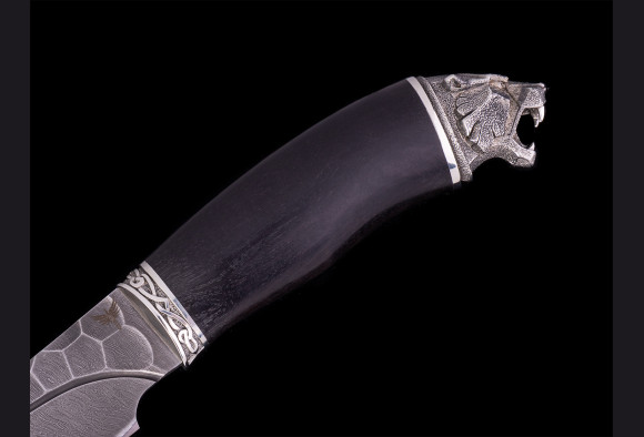 Нож Гюрза <span>(Дамаск 1200 слоев, мореный граб, литье мельхиор)</span> долы камень