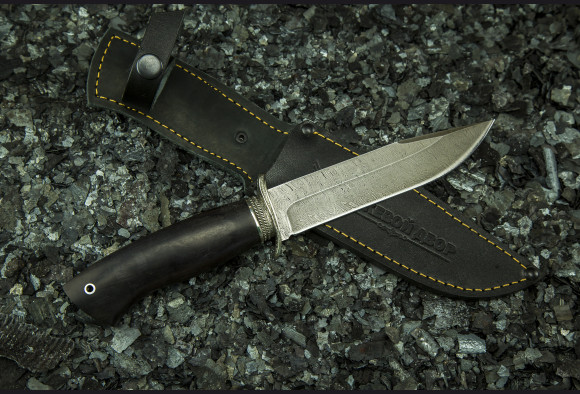 Нож Сапер <span>(Дамаск 1200 слоев, мореный граб, литье мельхиор перед)</span>